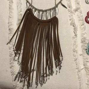 Fringe necklace
